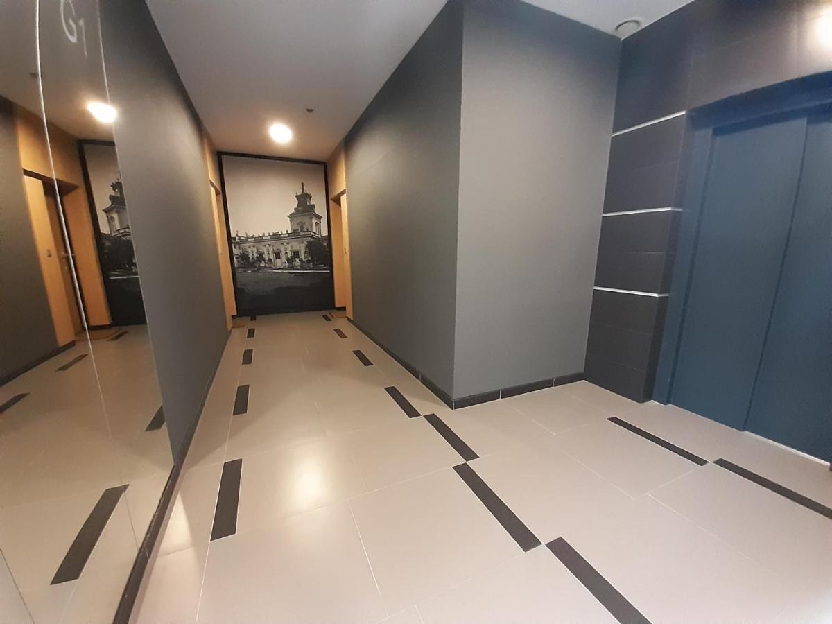 Green Wilanow Apartment With Free Parking Warsawa Bagian luar foto
