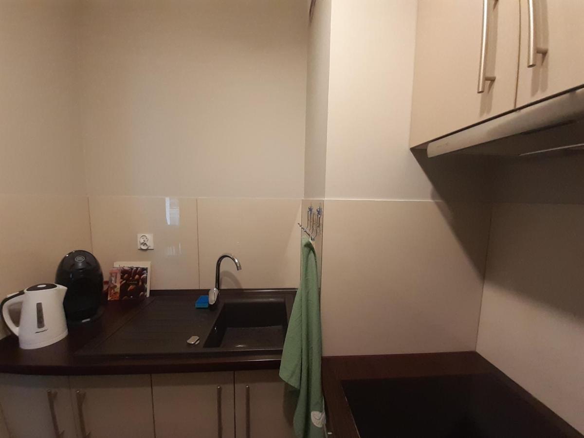 Green Wilanow Apartment With Free Parking Warsawa Bagian luar foto