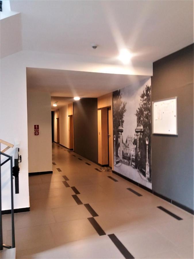 Green Wilanow Apartment With Free Parking Warsawa Bagian luar foto