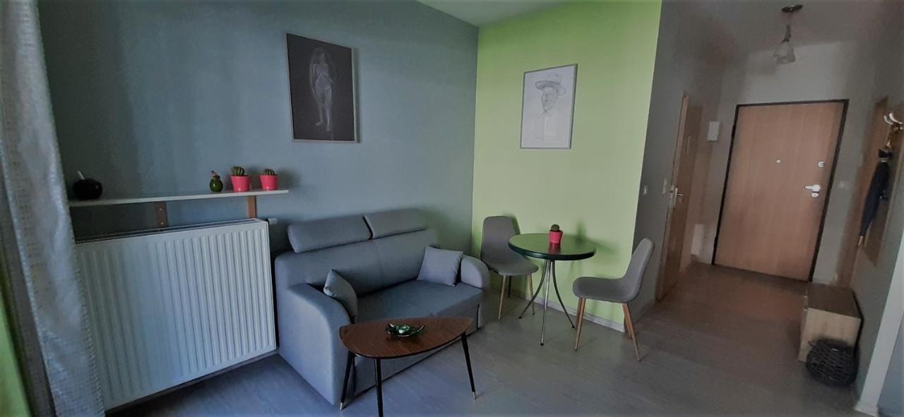 Green Wilanow Apartment With Free Parking Warsawa Bagian luar foto