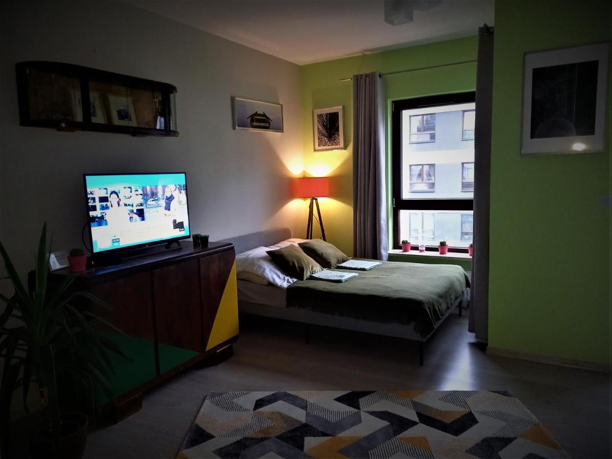 Green Wilanow Apartment With Free Parking Warsawa Bagian luar foto